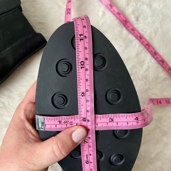 Thursday Duchess Black Leather Chelsea Boot Size 10.5 - Picture 6 of 11